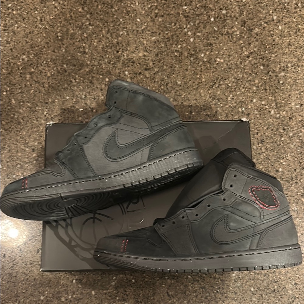 Air Jordan 1 Mid SE Craft DS with box